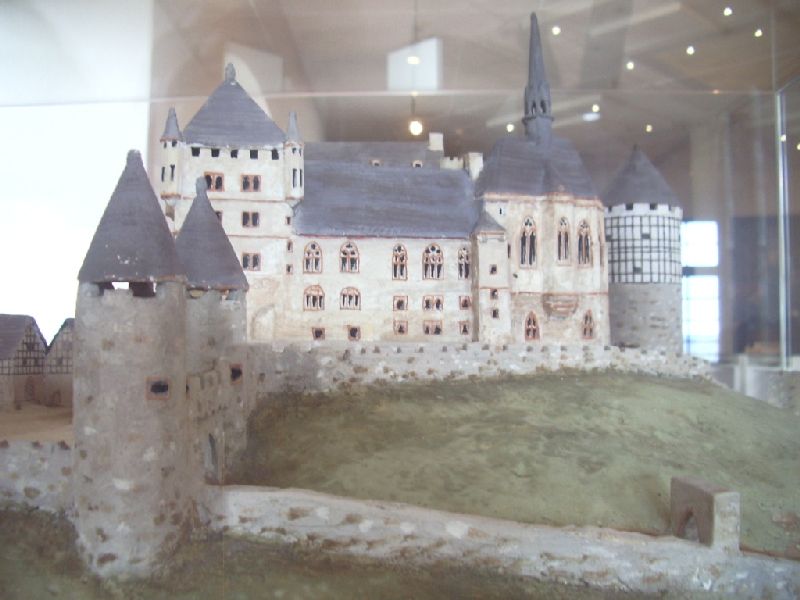 2011- 298.jpg